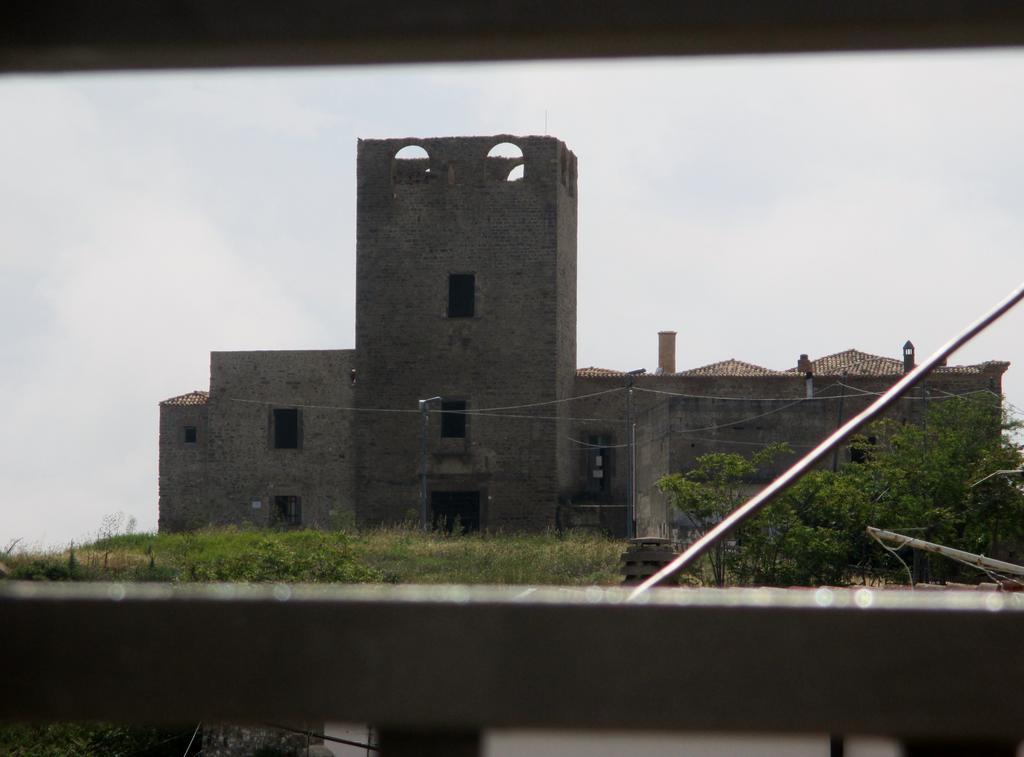 Vacanza alla Chiesa Diruta Grottole Esterno foto